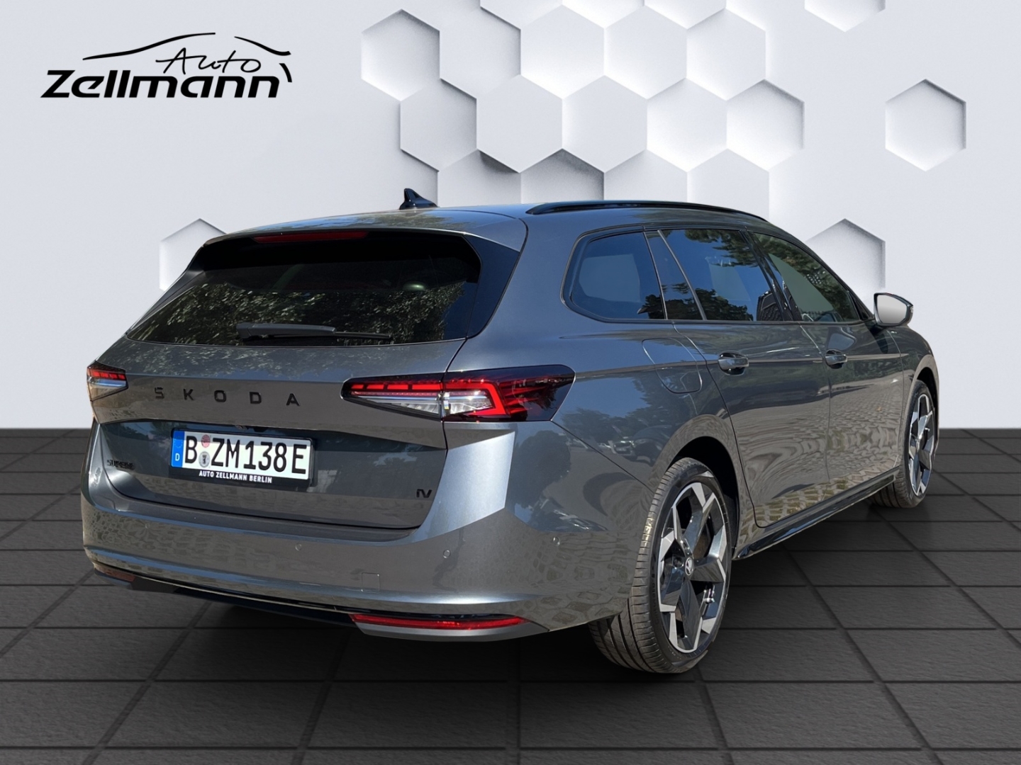 Superb Combi 1.5 TSI iV 150 kW Sportline HUD AD AHK-klappbar El. Panodach Digitales Cockpit