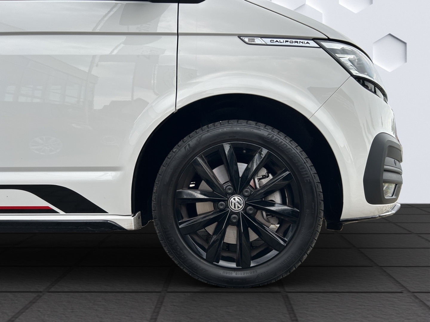 T6.1 California Beach Tour Edition 2,0l TDI DSG Sportpaket AD StandHZG Navi