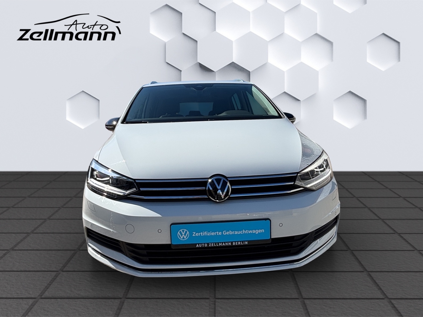 Touran BMT Start-Stopp Comfortline 1.5 TSI 110kW DSG AHZV LED GJR TrailerAssist Sitzheizung