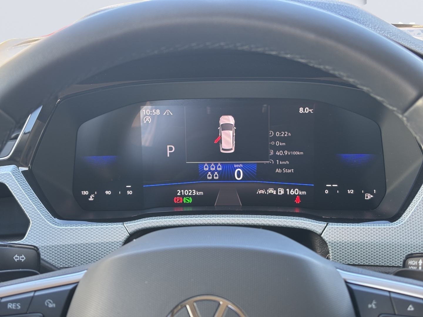 Touran BMT Start-Stopp Comfortline 1.5 TSI 110kW DSG AHZV LED GJR TrailerAssist Sitzheizung