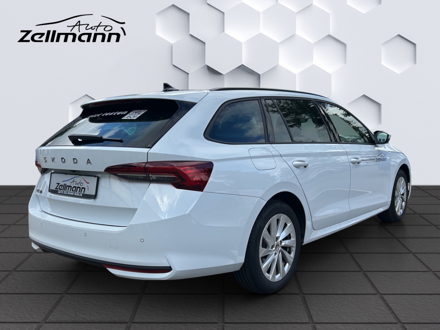 Octavia Combi 1.5 TSI mHEV DSG- Selection-Side Assist-beheizbares Lenkrad-verfügbar!