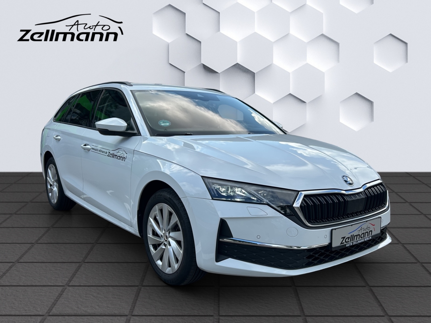 Octavia Combi 1.5 TSI mHEV DSG- Selection-Side Assist-beheizbares Lenkrad-verfügbar!