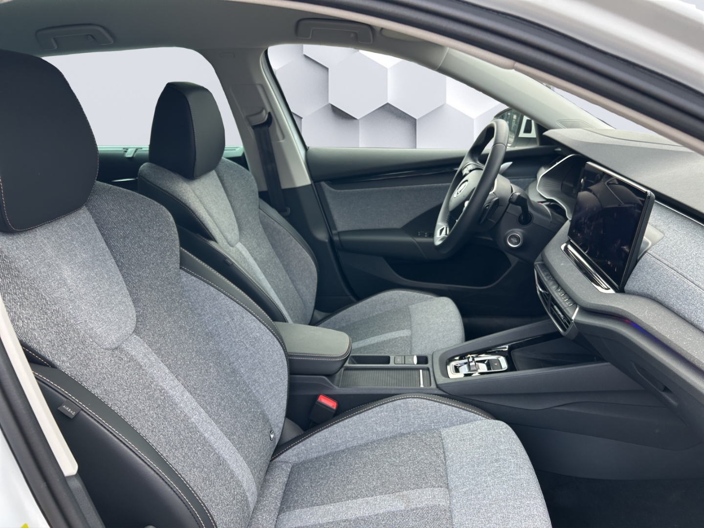 Octavia Combi 1.5 TSI mHEV DSG- Selection-Side Assist-beheizbares Lenkrad-verfügbar!