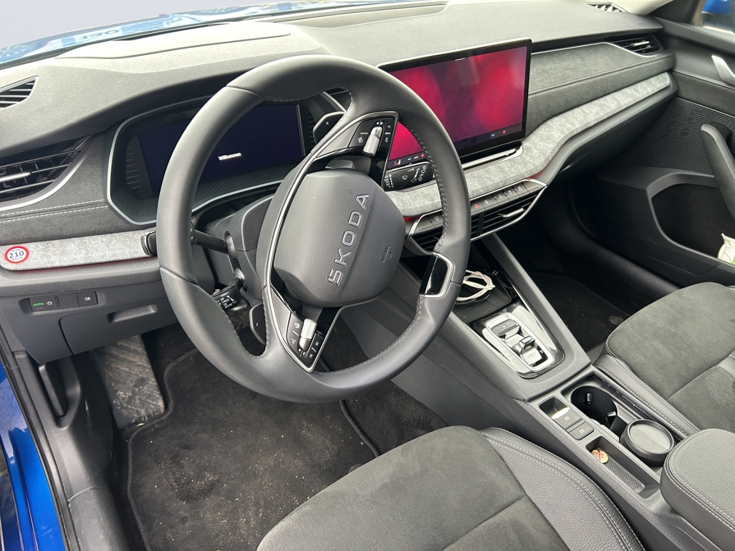 Octavia Combi 1.5 TSI mHEV 85kW Selection EU6e HUD AHK-klappbar Navi Digitales Cockpit